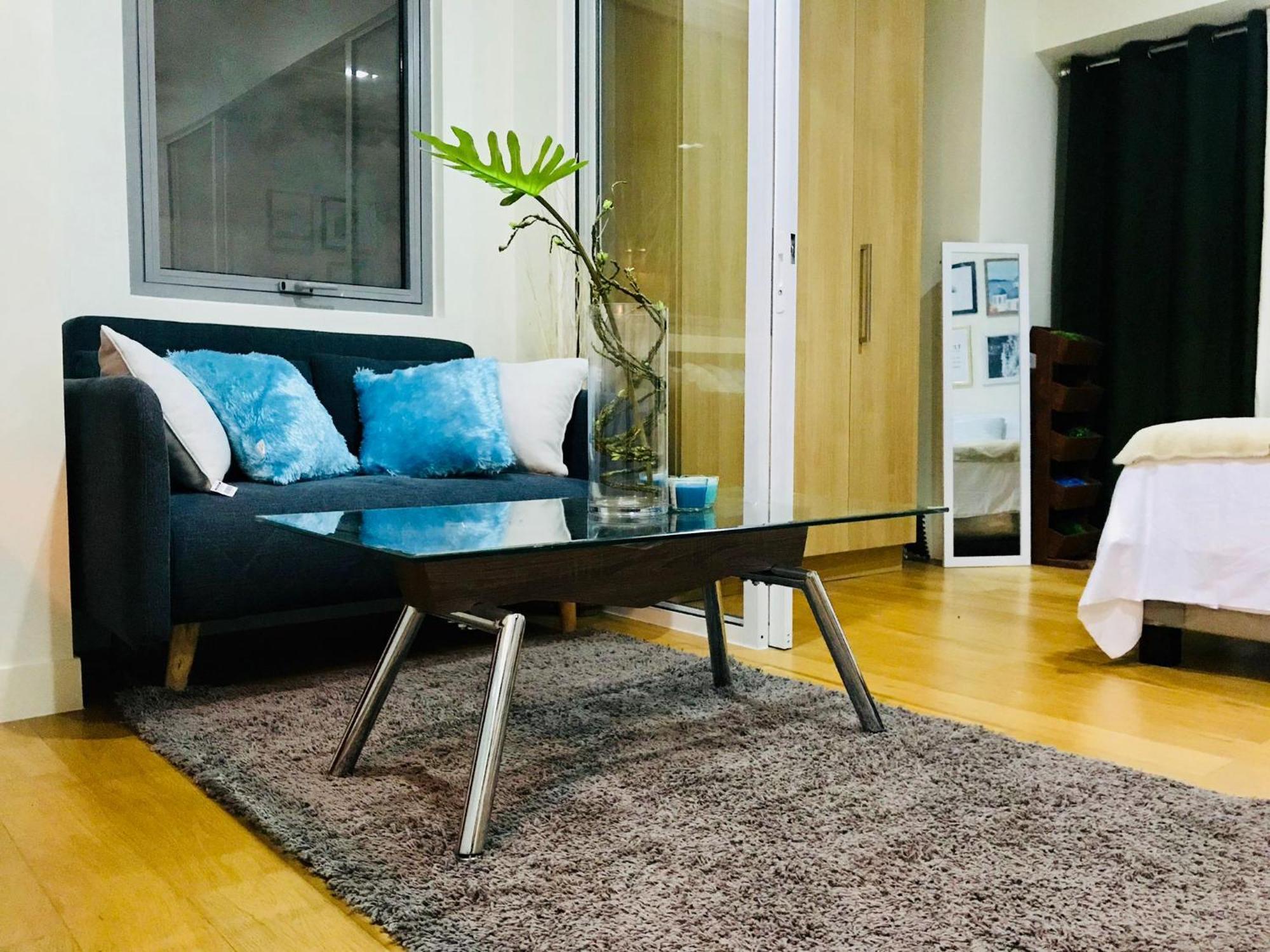 Acqua Private Residence Livingstone Tower Condo Unit With Free Wifi Manila Exteriör bild